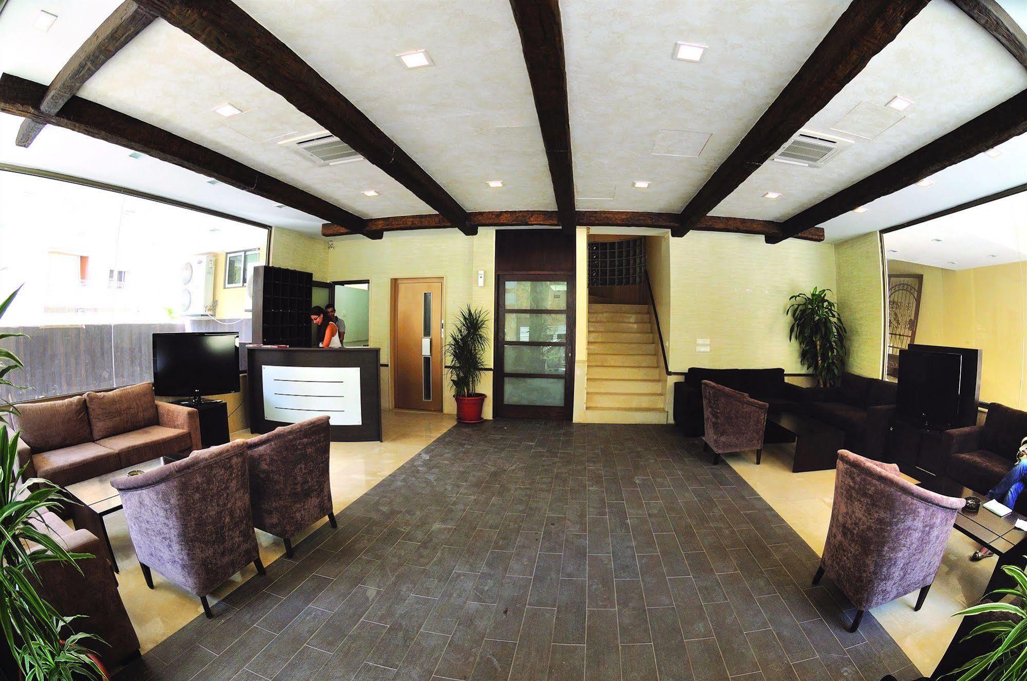 Bliss 3000 Furnished Studios Beirut Exterior photo